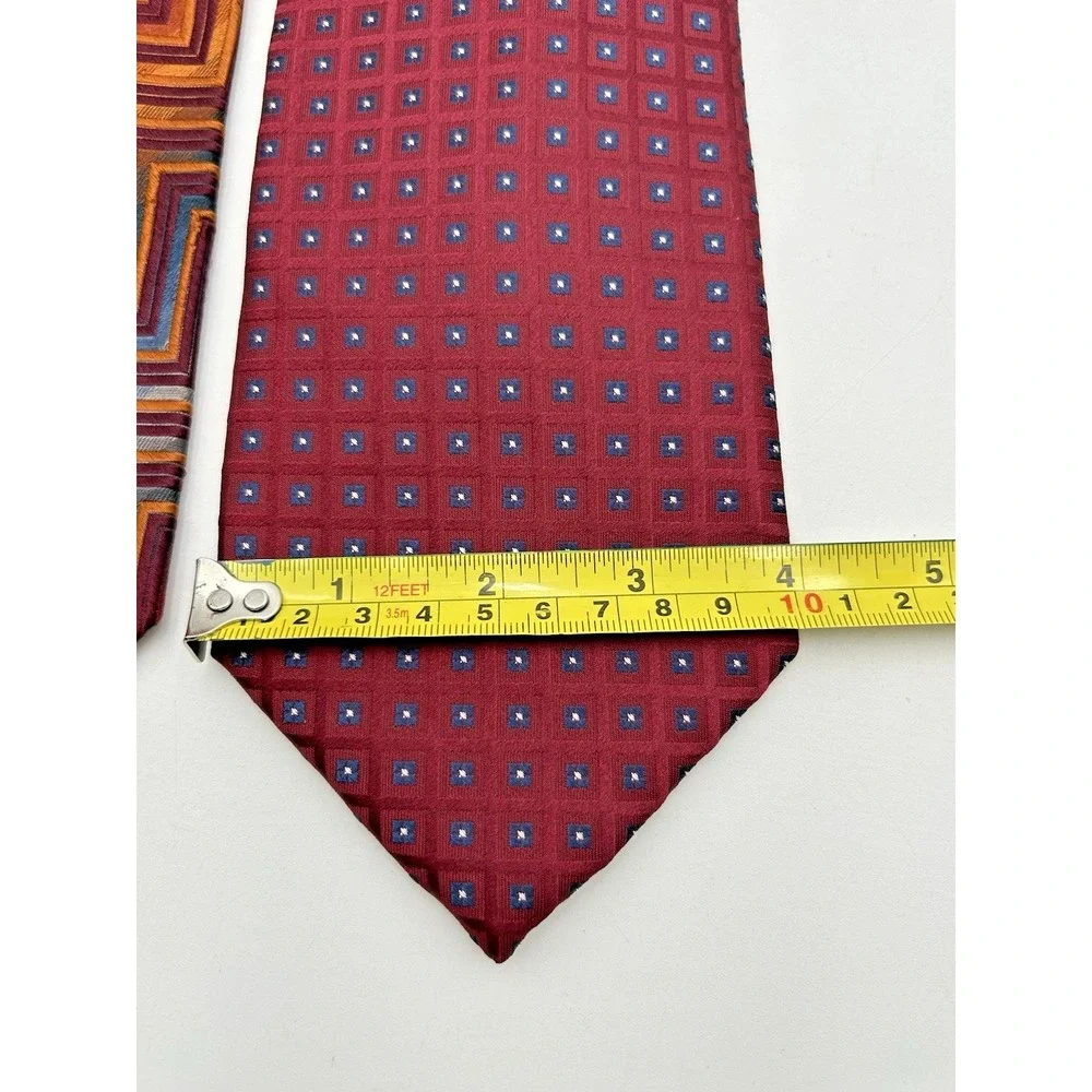 Roundtree & Yorke Slim Tie‎ Men Red Blue Gold Geometric 100% Silk Classic Formal